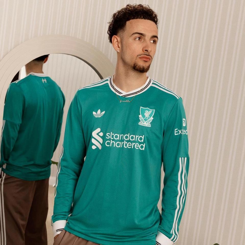 乐部视觉形, 三叶草徽标, ORexk